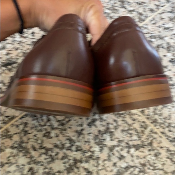 Wingtip shoes - Picture 4 of 8